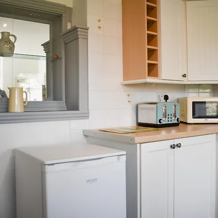 Number 3 Uk33333 Newby (Craven)