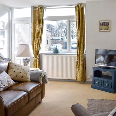 Number 3 Uk33333 Newby (Craven)